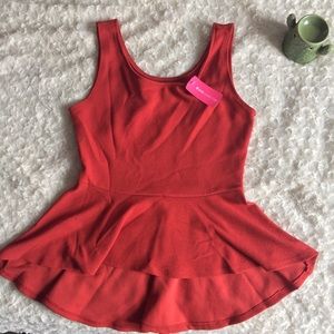 ❤️NEW red sleeves top❤️